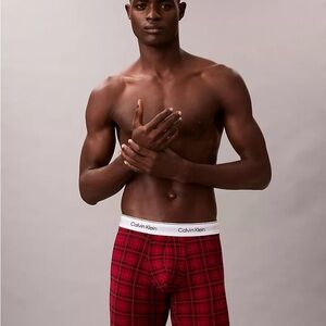 Calvin Klein Men's Red Plaid Boxers Briefs